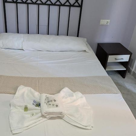 Hostal Europa Tarragona Exteriér fotografie